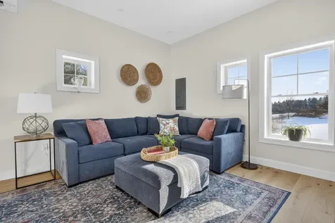 10 Stockholm Drive Cumberland ME 04021