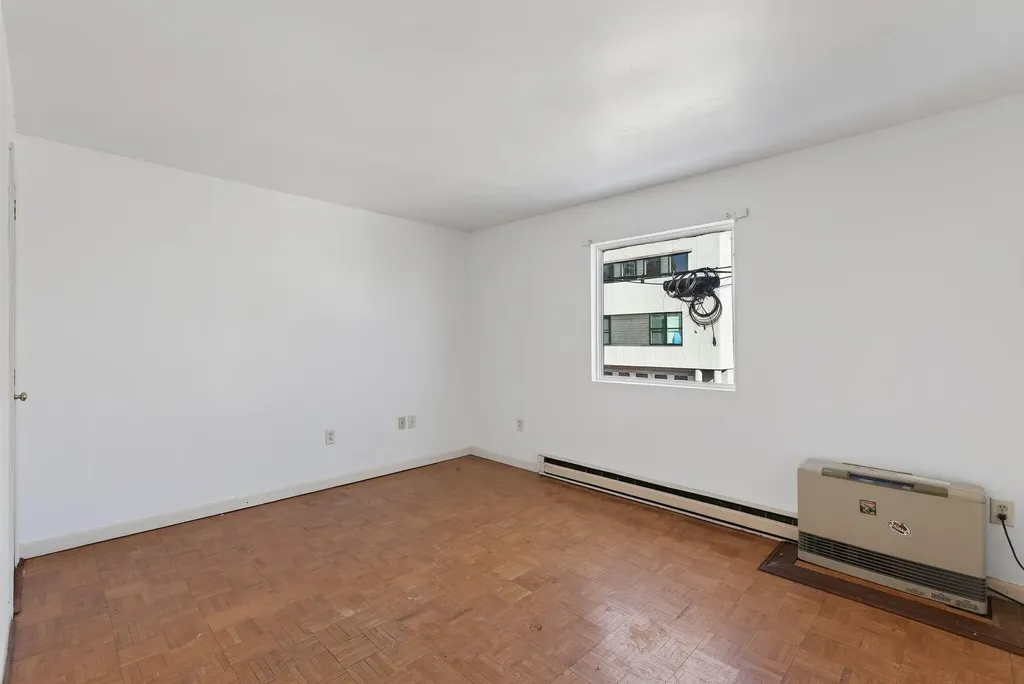 6 - 8 Saint Lawrence Street Portland ME 04101