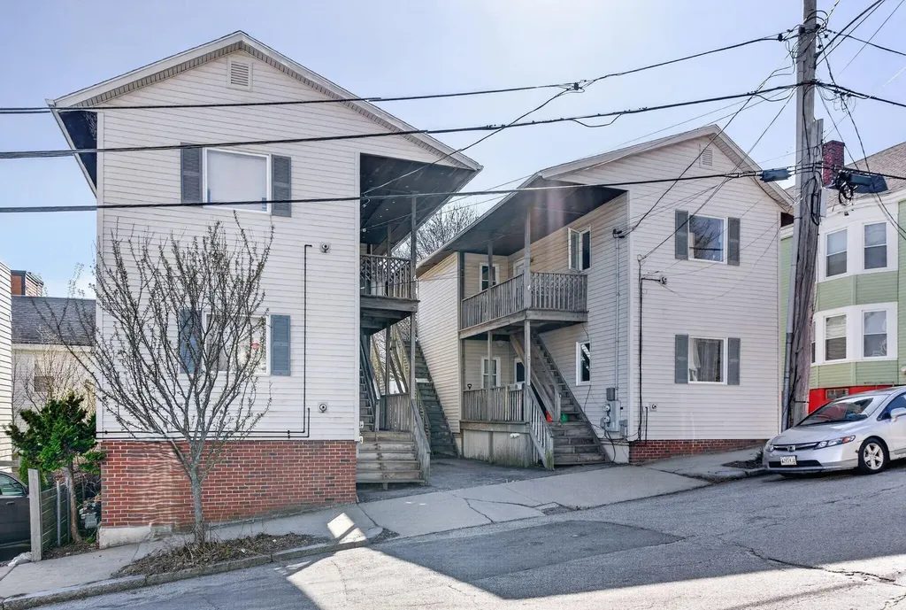 6 - 8 Saint Lawrence Street Portland ME 04101