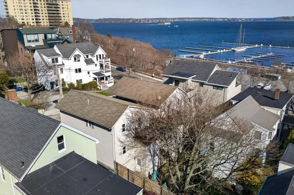 6 - 8 Saint Lawrence Street Portland ME 04101