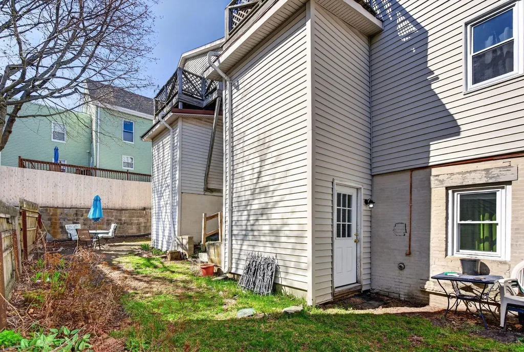 6 - 8 Saint Lawrence Street Portland ME 04101