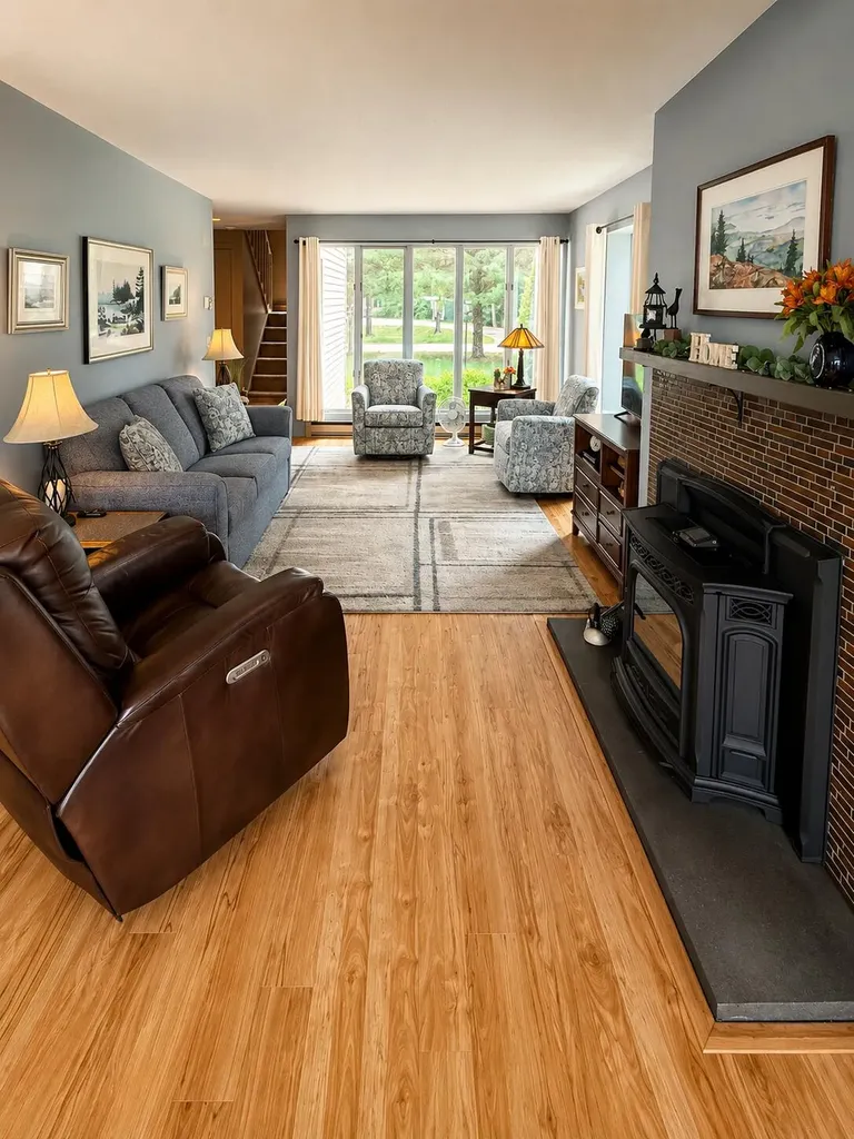 23 Clifford Road Naples ME 04055
