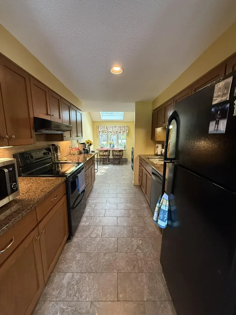 23 Clifford Road Naples ME 04055