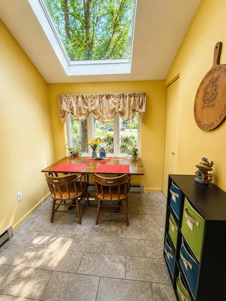 23 Clifford Road Naples ME 04055
