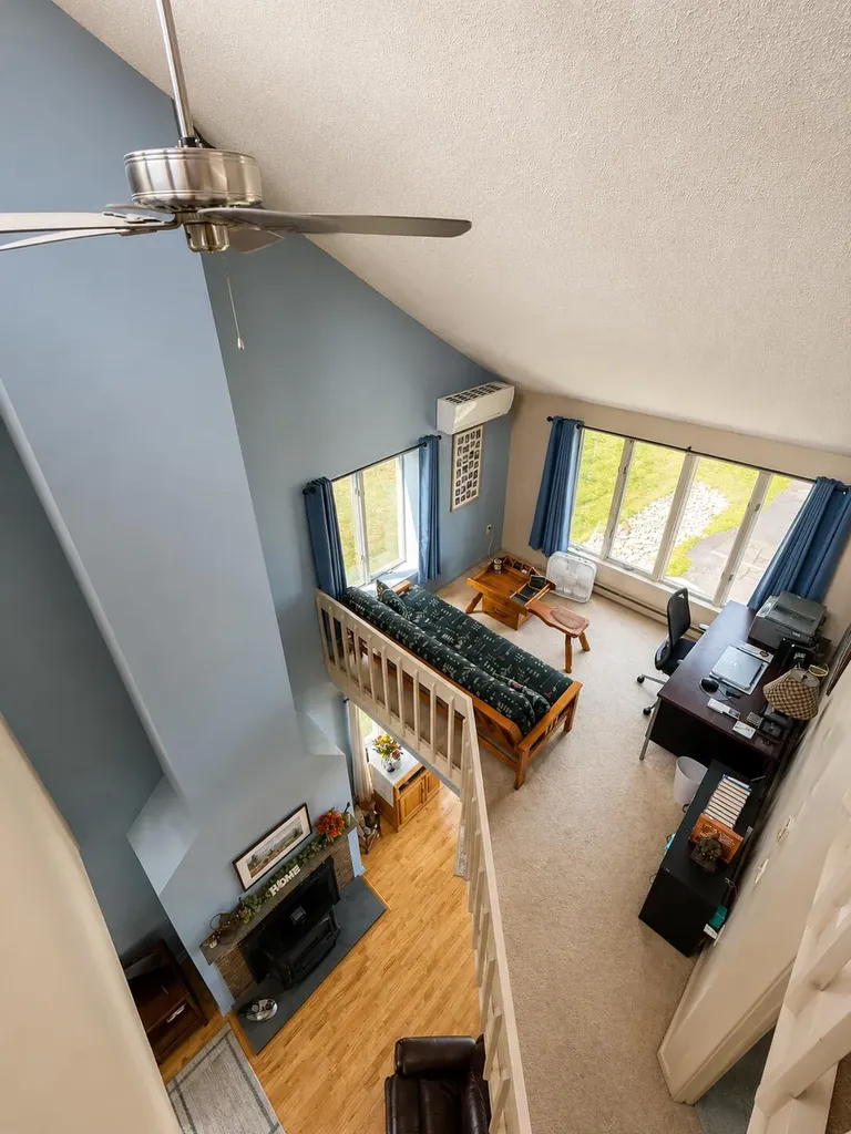 23 Clifford Road Naples ME 04055