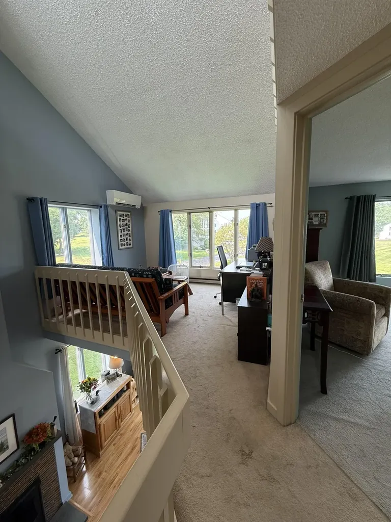 23 Clifford Road Naples ME 04055