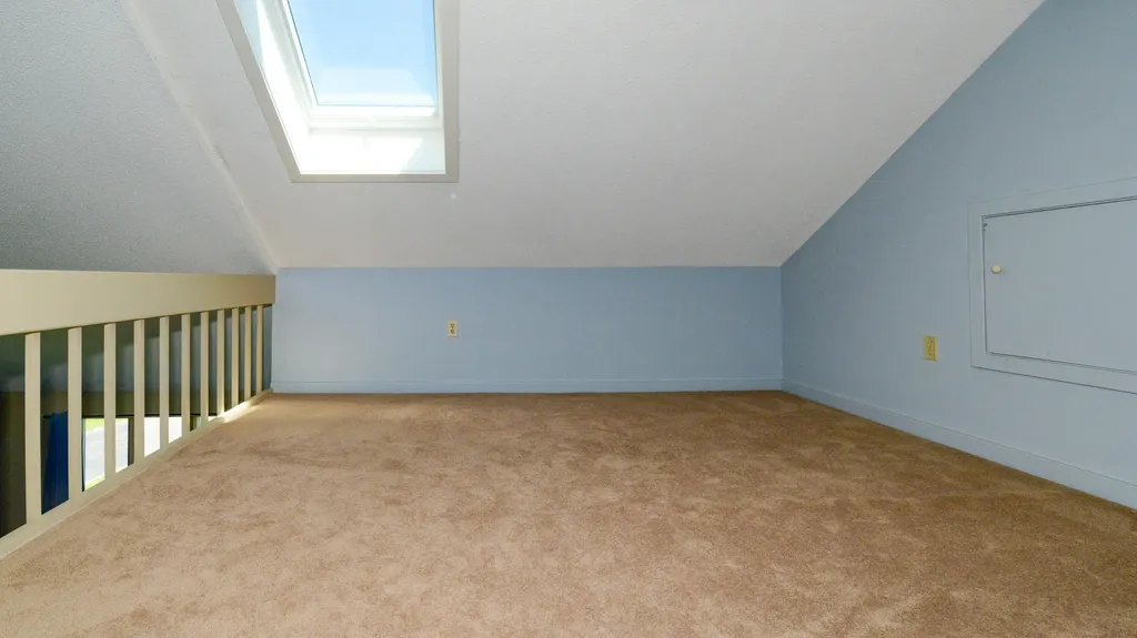 23 Clifford Road Naples ME 04055