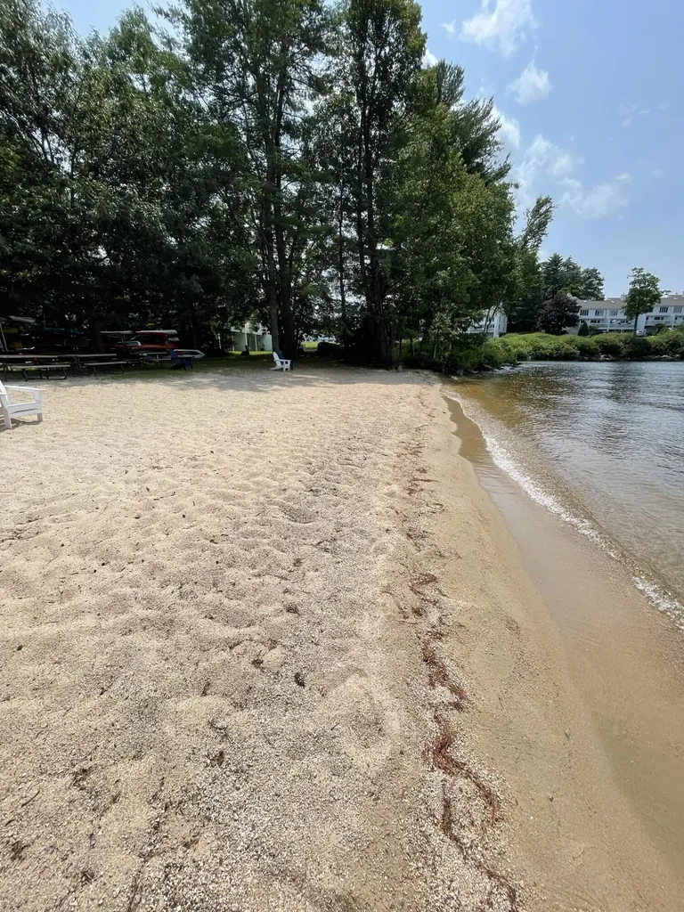 23 Clifford Road Naples ME 04055