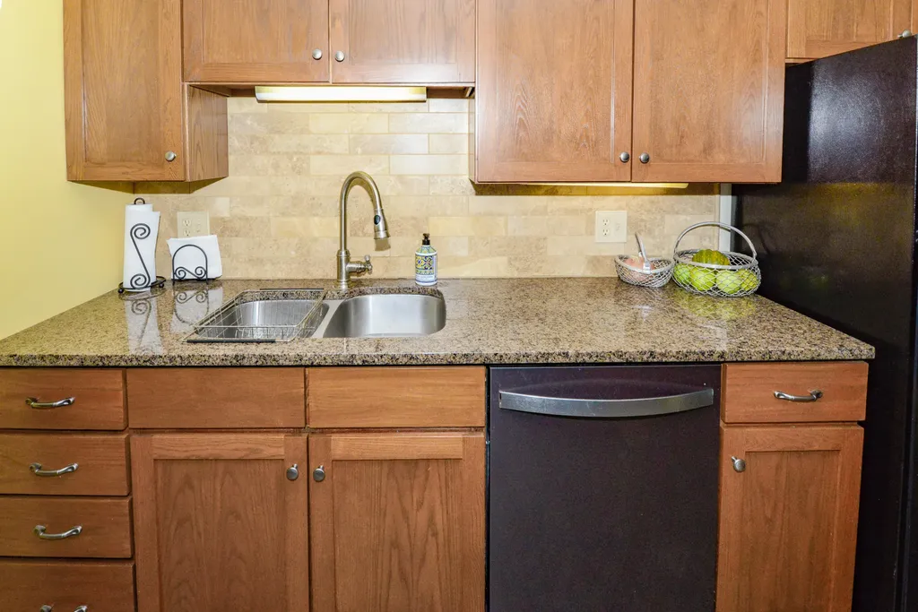 23 Clifford Road Naples ME 04055