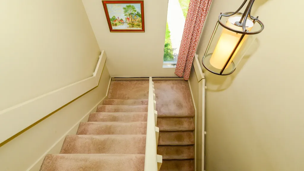 23 Clifford Road Naples ME 04055