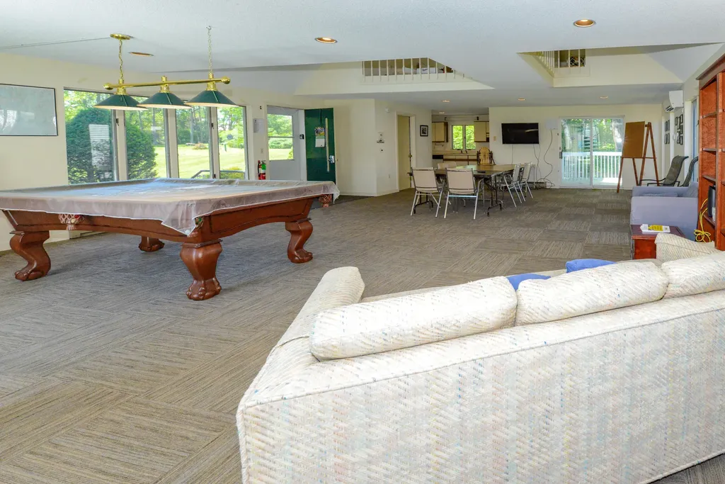 23 Clifford Road Naples ME 04055