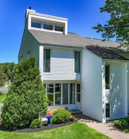 23 Clifford Road Naples ME 04055