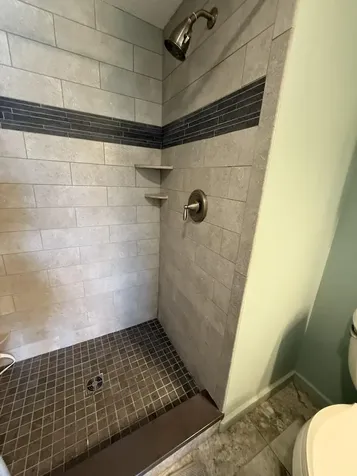23 Clifford Road Naples ME 04055
