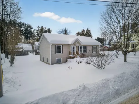 44 W Bates Street Auburn ME 04210