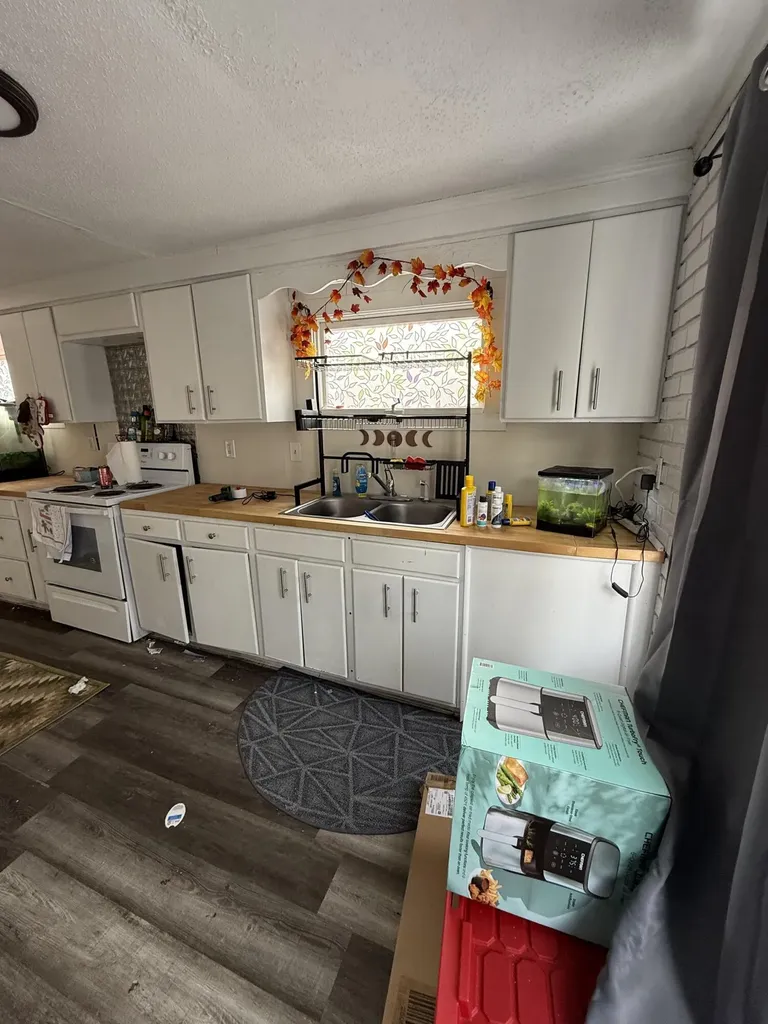 113 Dummer Street Bath ME 04530