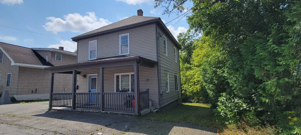 21 Market Street Fort Kent ME 04743