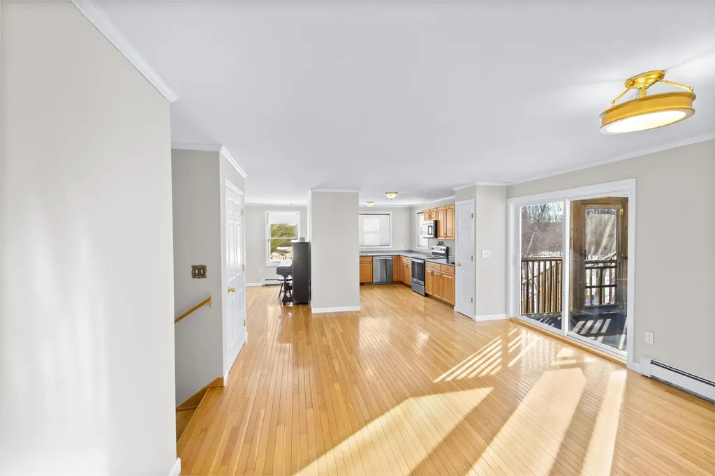 50 Emerald Drive Hampden ME 04444