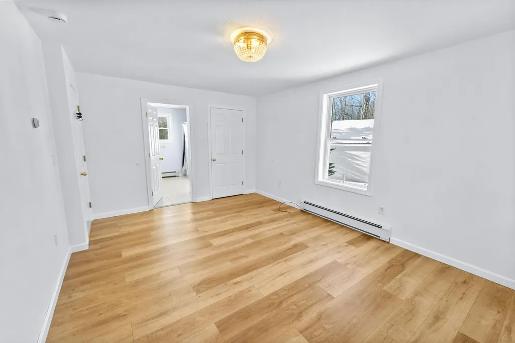 50 Emerald Drive Hampden ME 04444