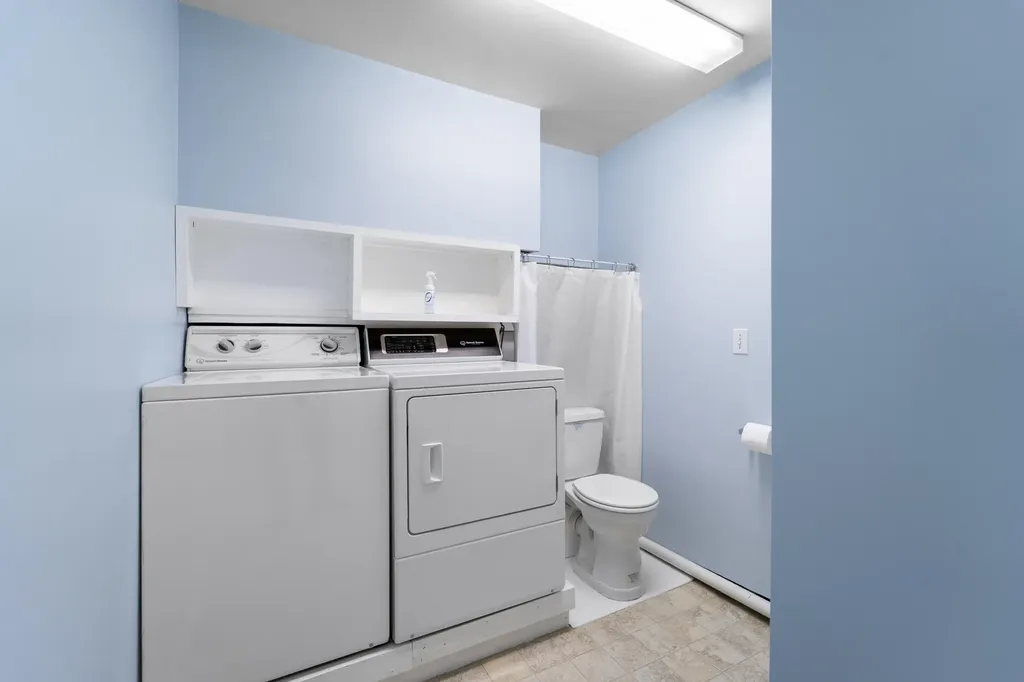 50 Emerald Drive Hampden ME 04444