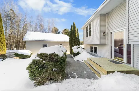 50 Emerald Drive Hampden ME 04444