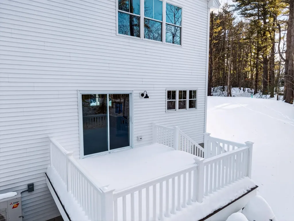 11 Peabody Lane Saco ME 04072