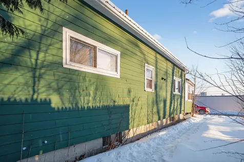 28 Hammond Street Caribou ME 04736