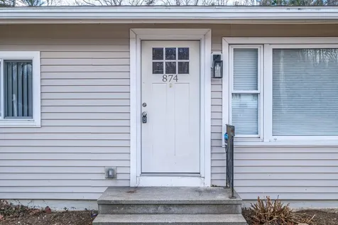 874 Sanford Road Wells ME 04090