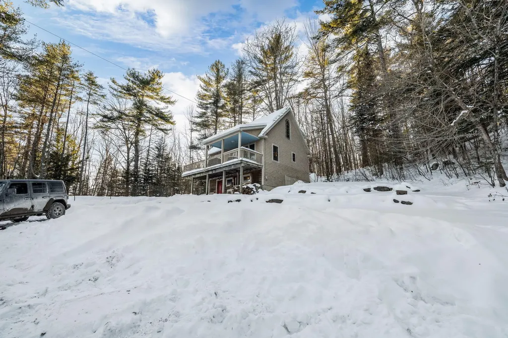 187 Fitch Road Washington ME 04574