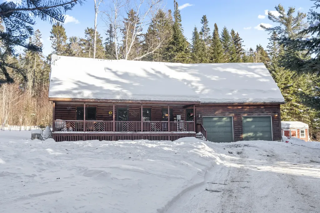 30 Spotted Fawn Lane Rangeley ME 04970