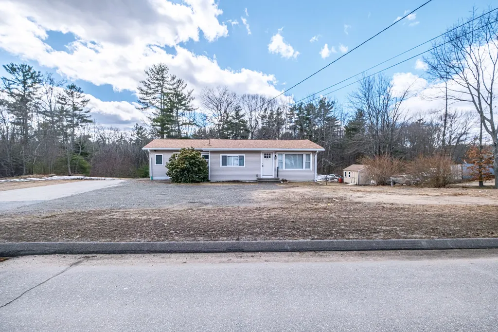 874 Sanford Road Wells ME 04090