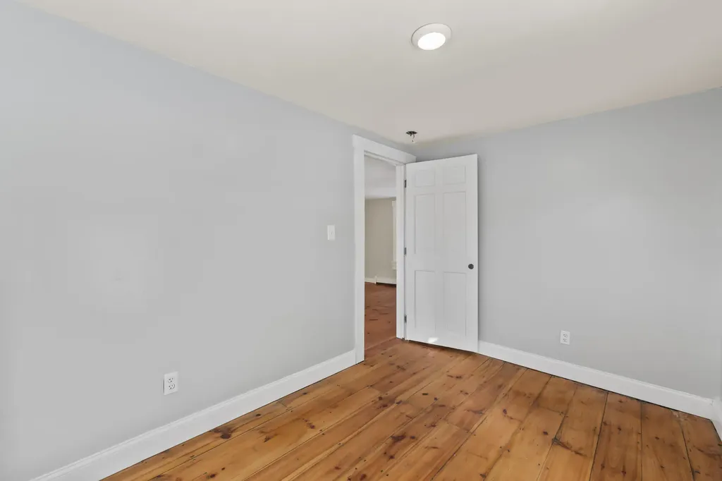 70 River Road Lebanon ME 04027
