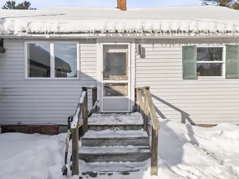 70 River Road Lebanon ME 04027