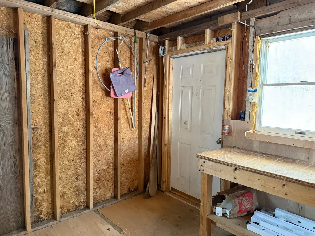 1524 Augusta Road Bowdoin ME 04287