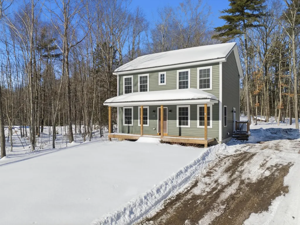 13 Haflinger Lane Berwick ME 03901