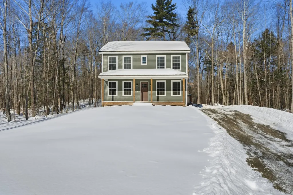 13 Haflinger Lane Berwick ME 03901