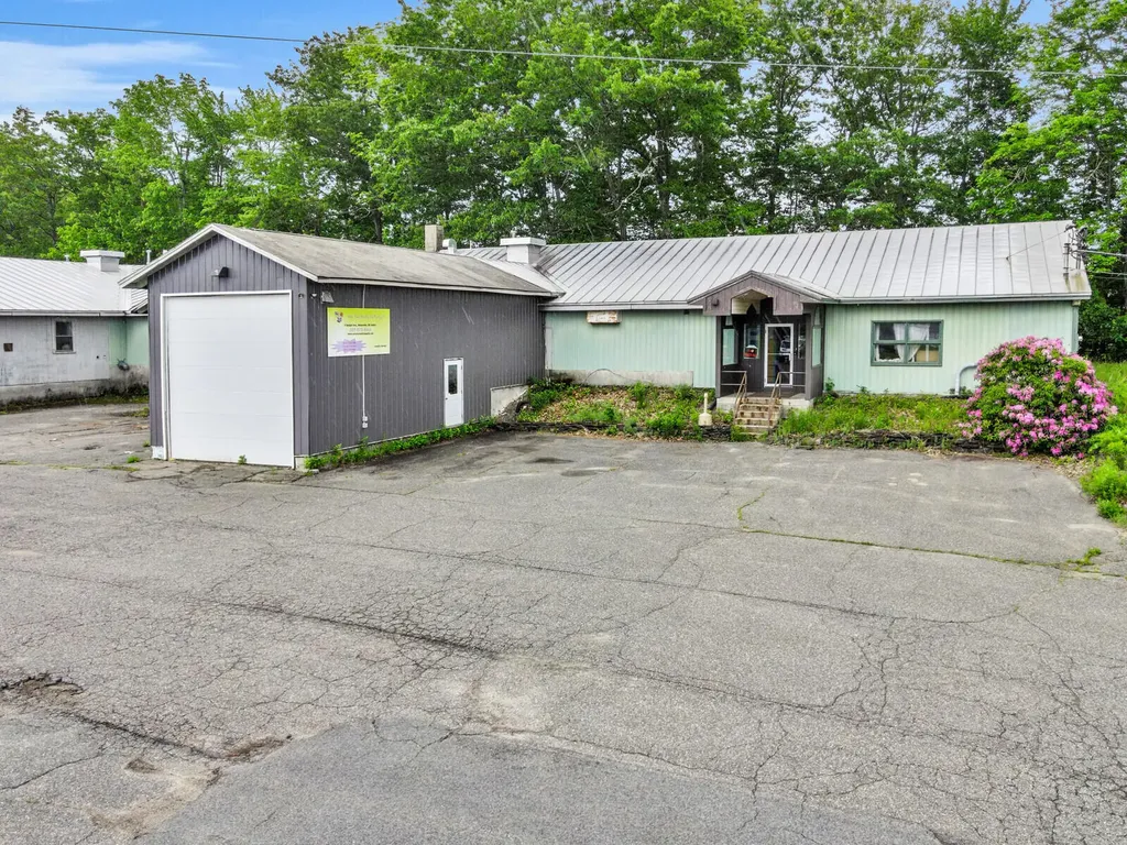 150 China Road Winslow ME 04901