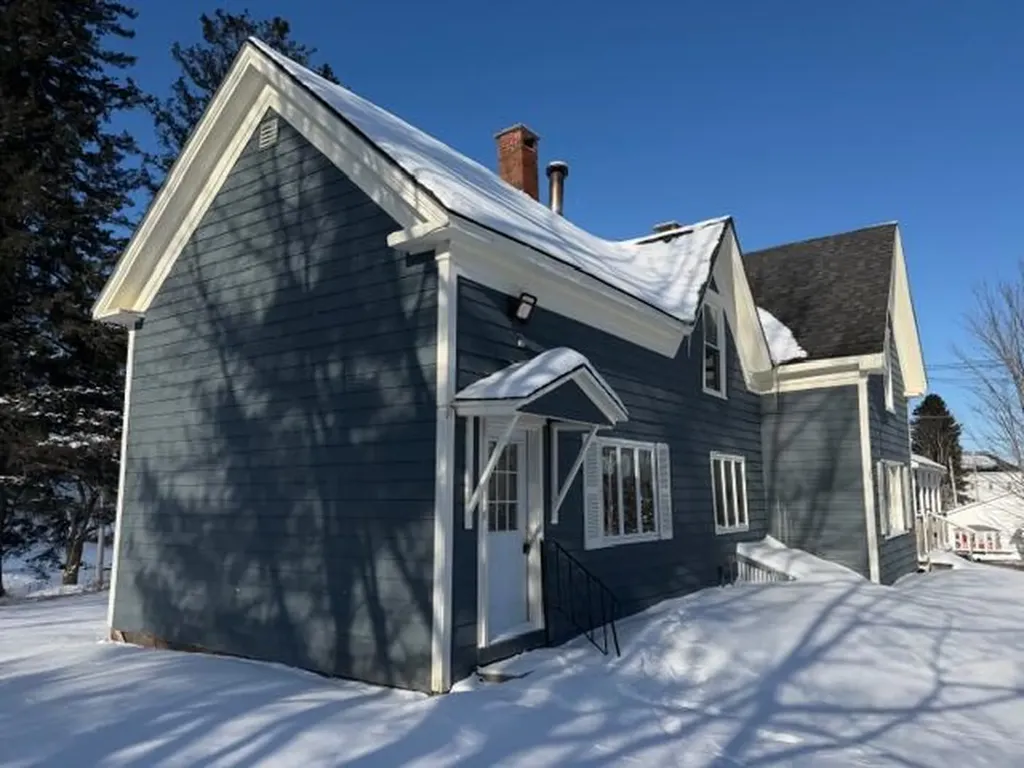 83 Center Road Easton ME 04740