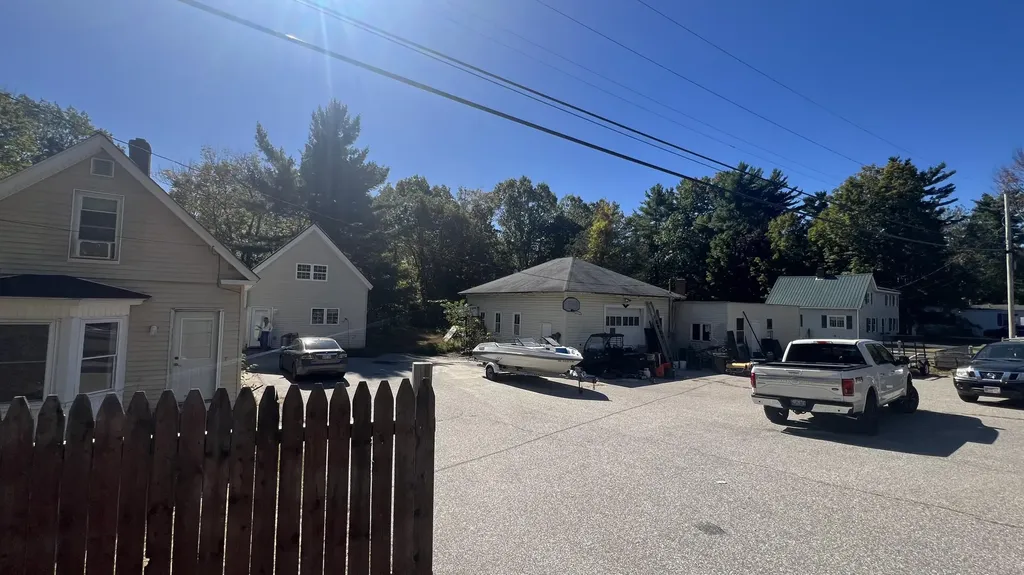 58 Sanford Road Alfred ME 04002