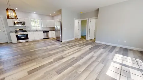 27 Jennifer Avenue Greene ME 04236