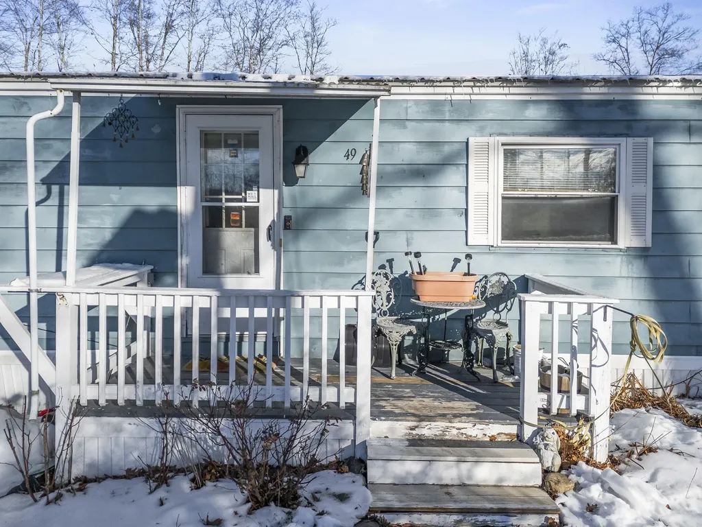 49 Sandalwood Circle Kittery ME 03904