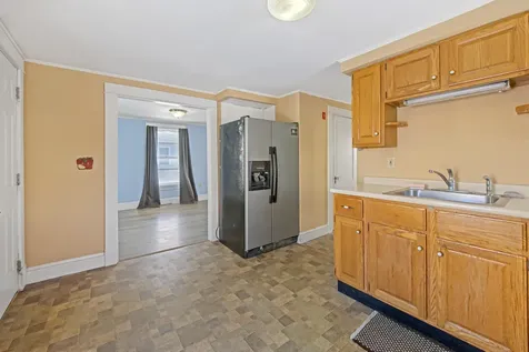 59 Thatcher Street Bangor ME 04401