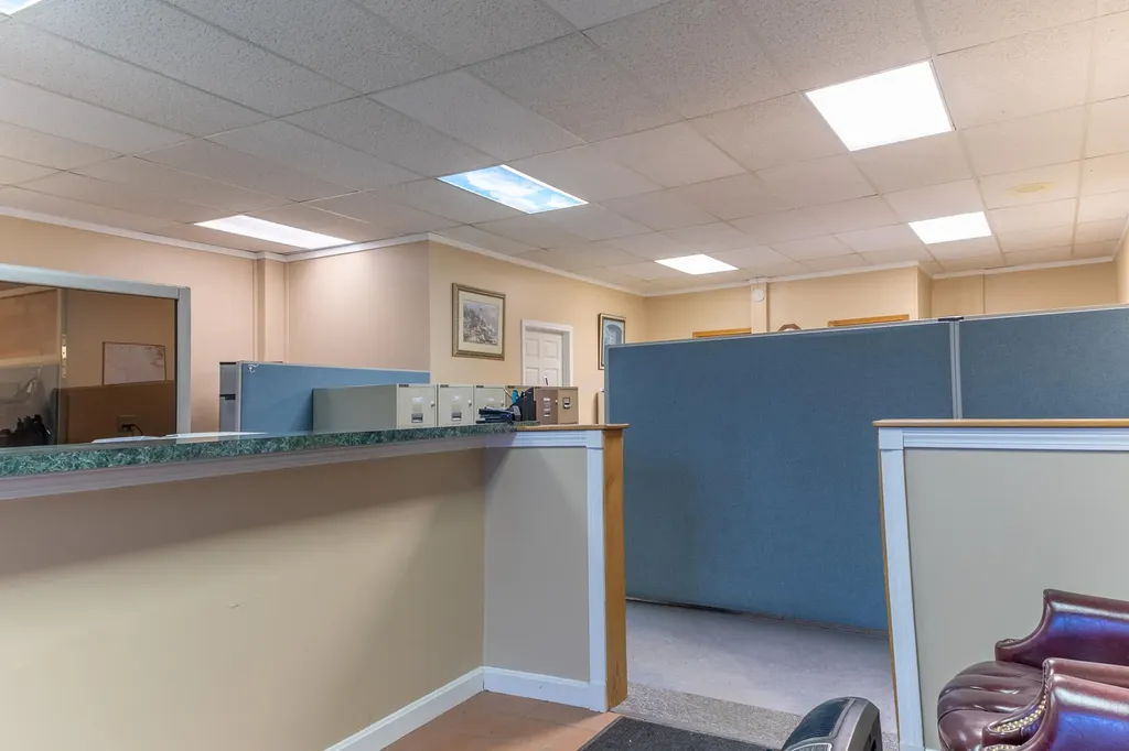 270 High Street Ellsworth ME 04605