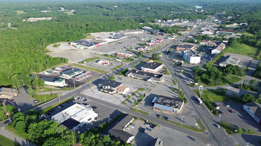 270 High Street Ellsworth ME 04605