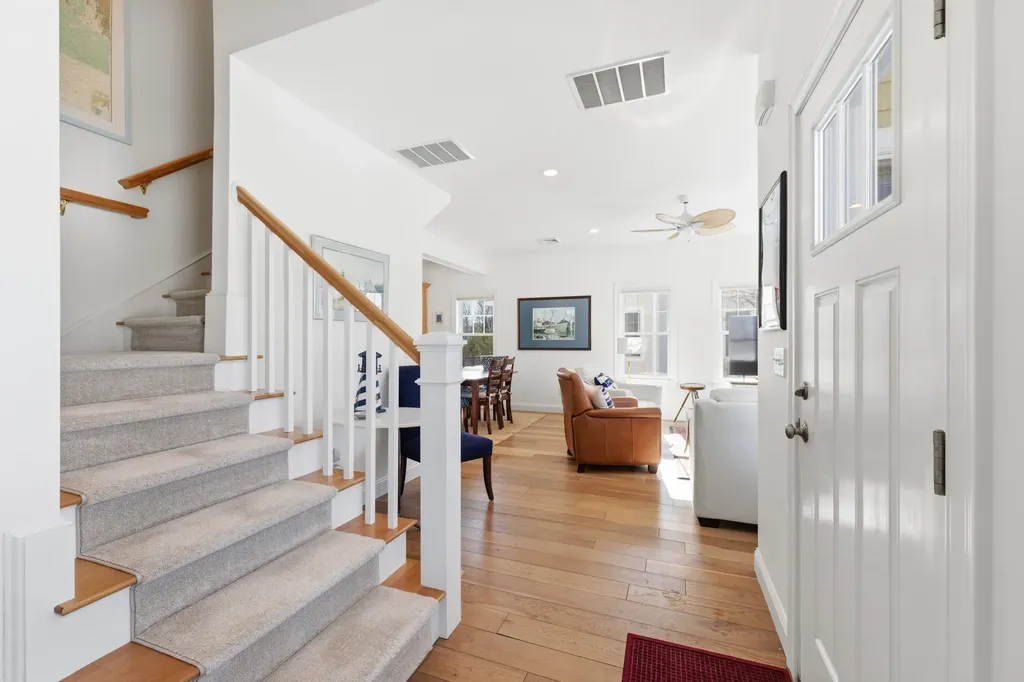 17 Adams Lane Arundel ME 04046