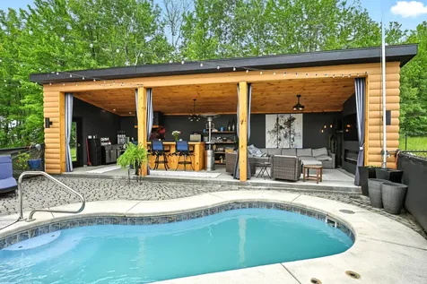 1277 Naples Road Harrison ME 04040