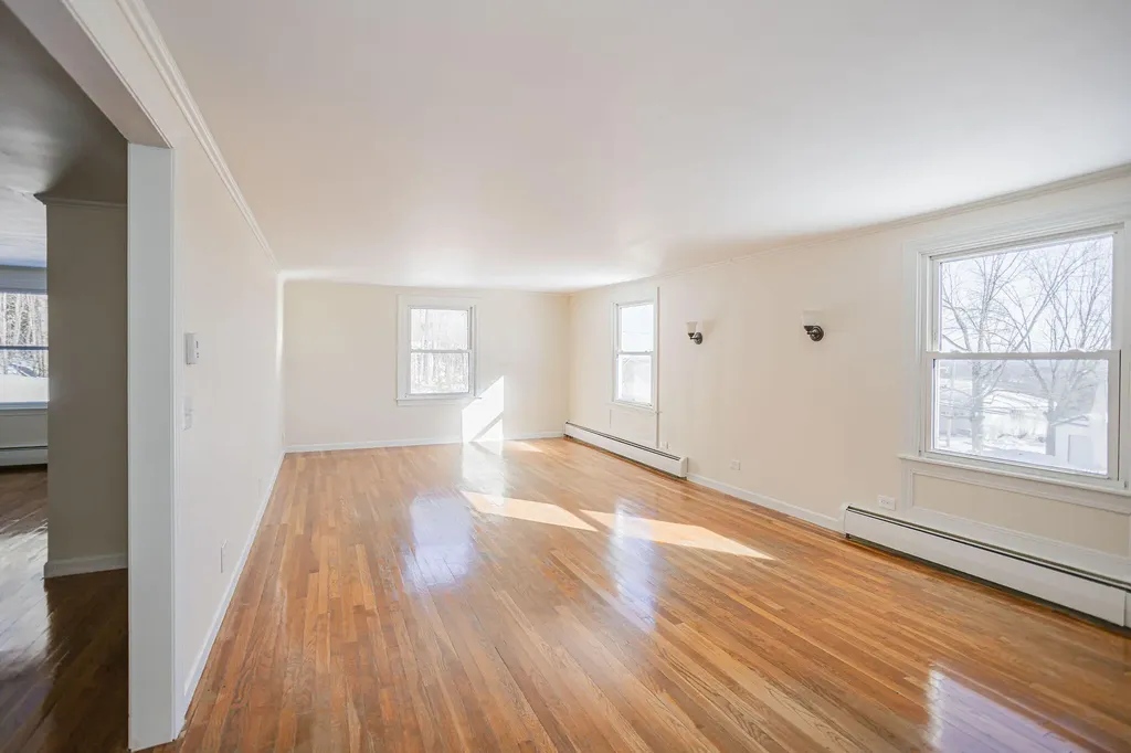 916 Orchard Drive Wilton ME 04294