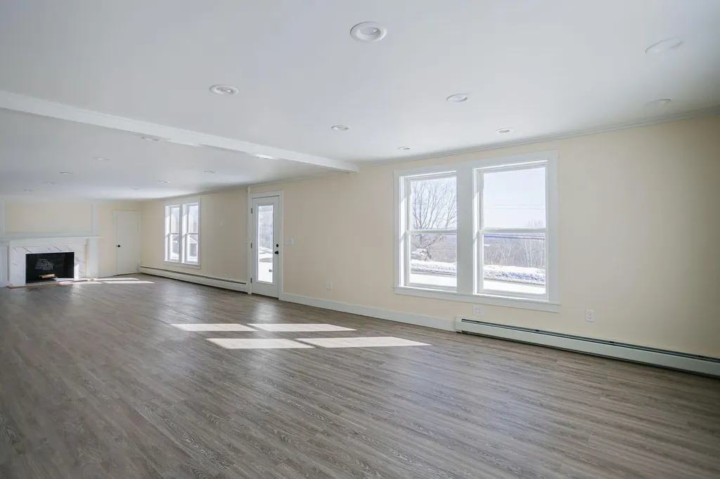 916 Orchard Drive Wilton ME 04294