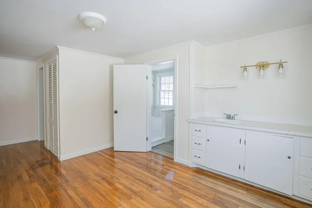 916 Orchard Drive Wilton ME 04294