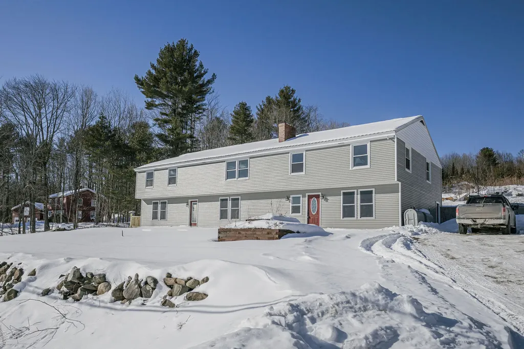 916 Orchard Drive Wilton ME 04294