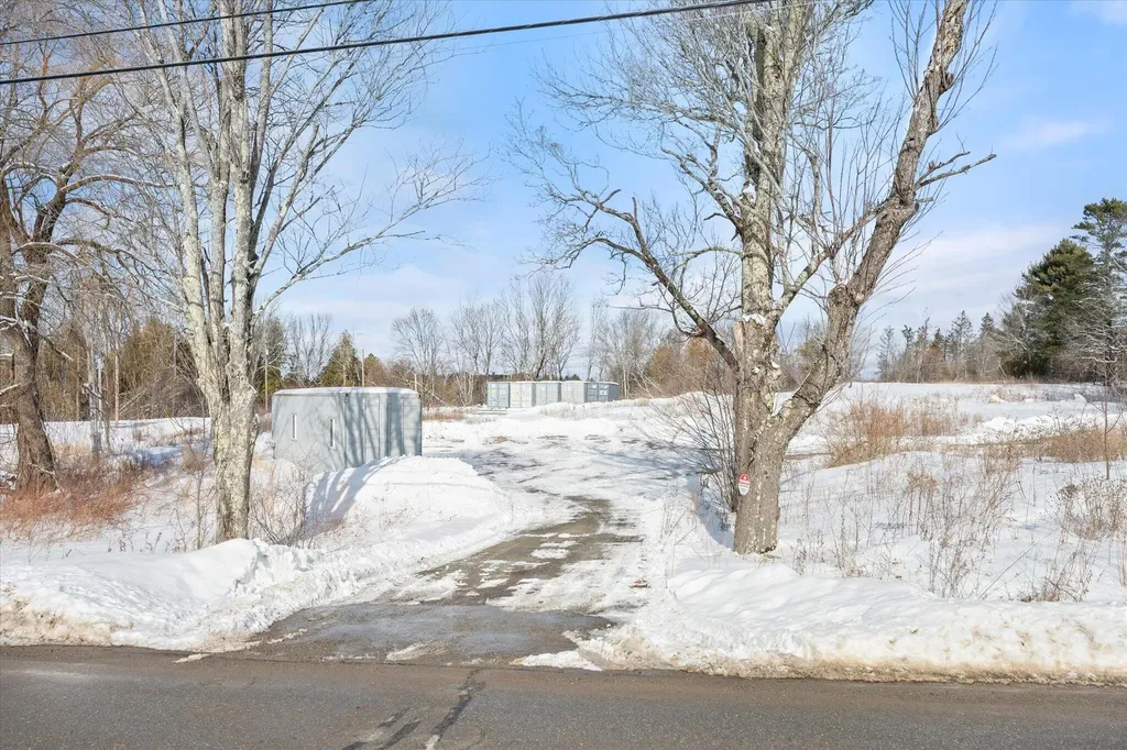 1425 Hammond Street Bangor ME 04401